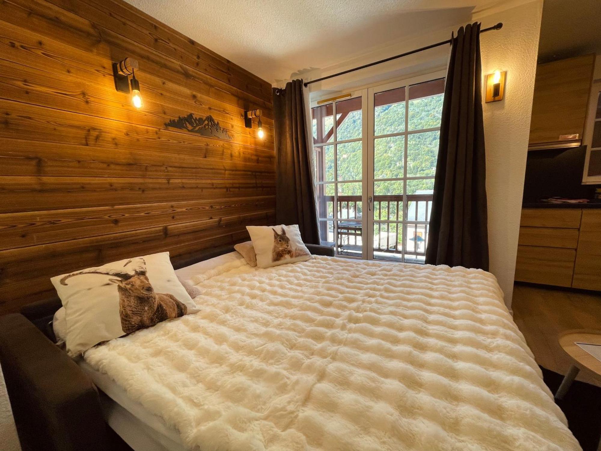 "La Cle Doree" Appartement Balcon Ensoleille Vue Montagne Wifi Cauterets Exterior foto